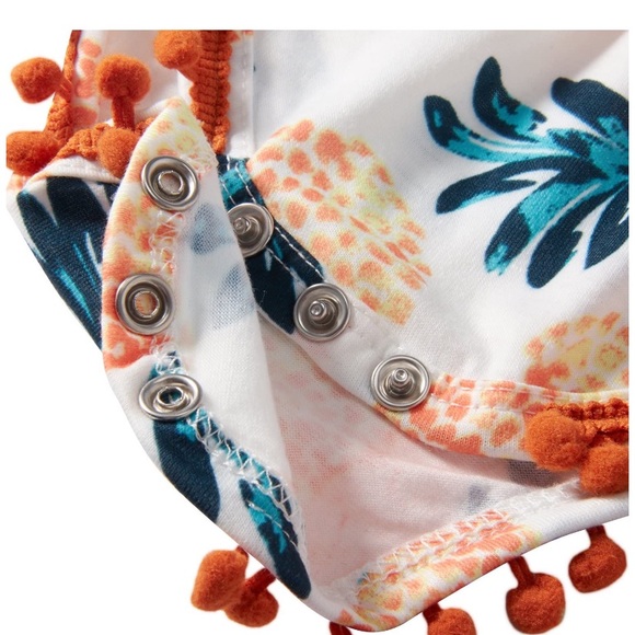 🆕! Pineapple and Fringe Baby Romper & Headband - Picture 7 of 8